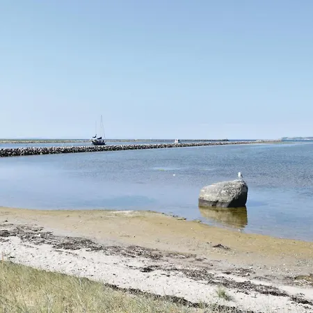 Four-bedroom Holiday In Ebeltoft