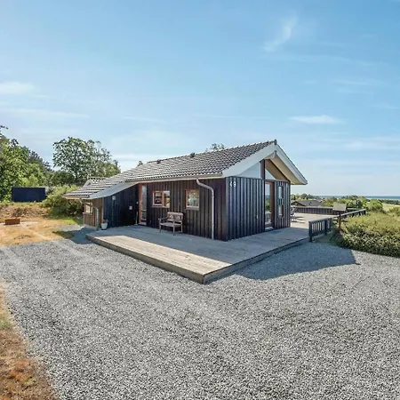 Tatil Evi Four-bedroom Holiday In Ebeltoft