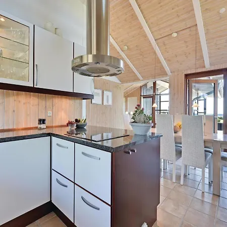 Four-bedroom Holiday In Tatil Evi *